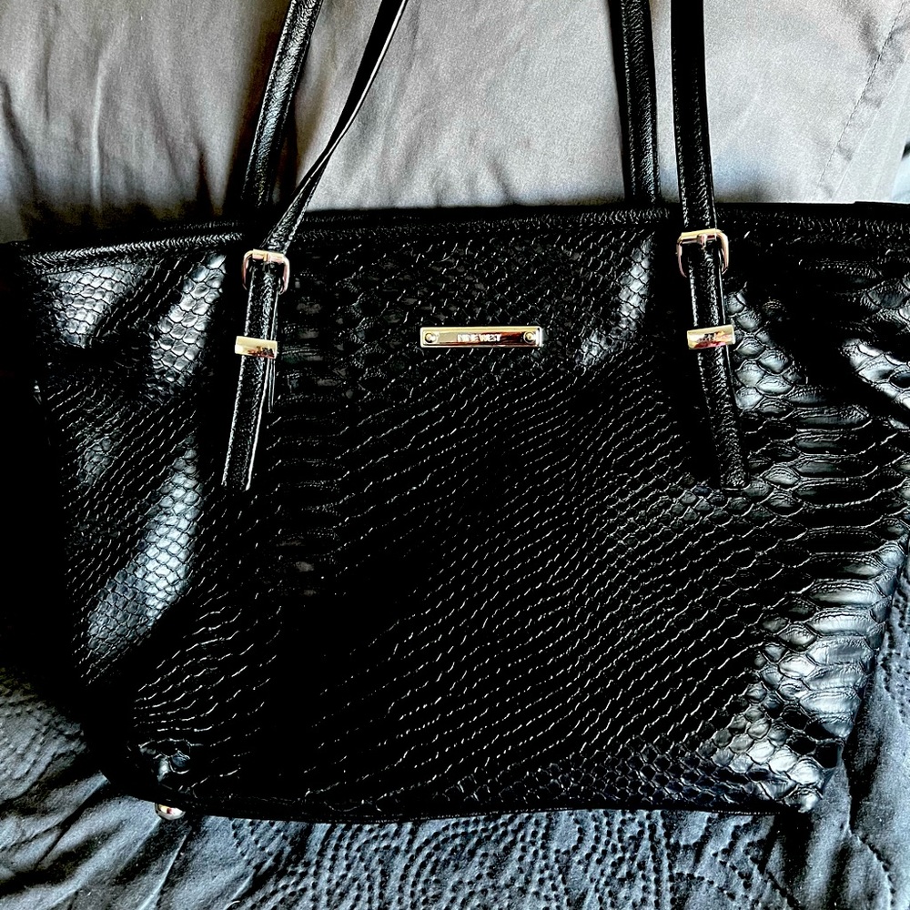Nine West black satchel purse